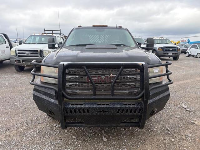 Image of GMC 3500HD equipment image 1