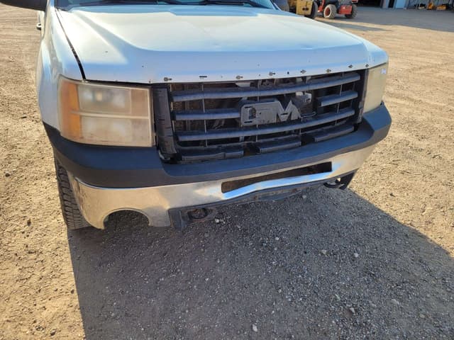 Image of GMC 1500 equipment image 2