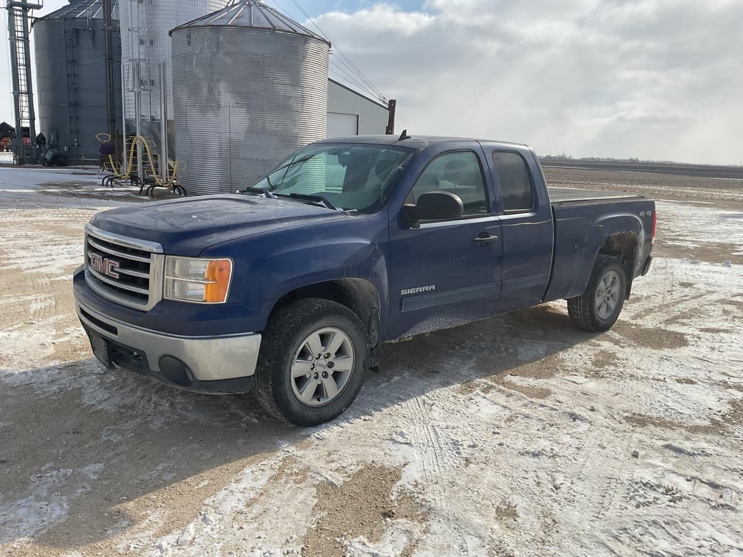 Image of GMC 1500 Primary image