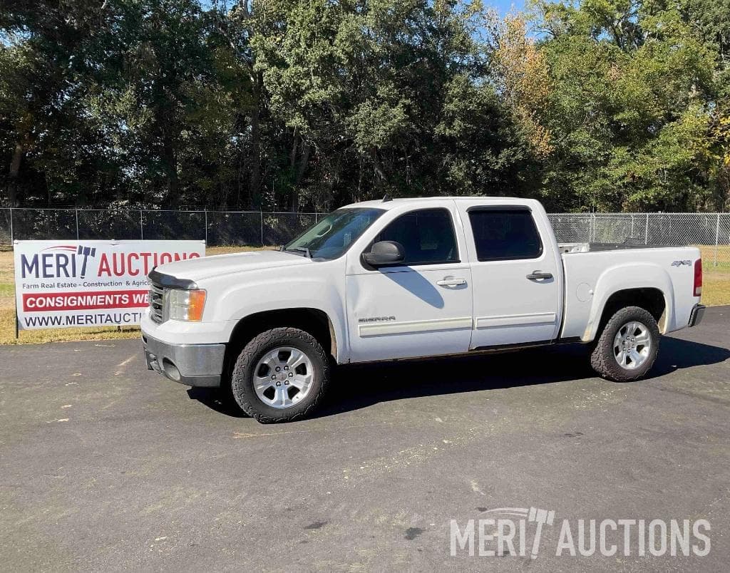 Image of GMC Sierra 1500 Primary image