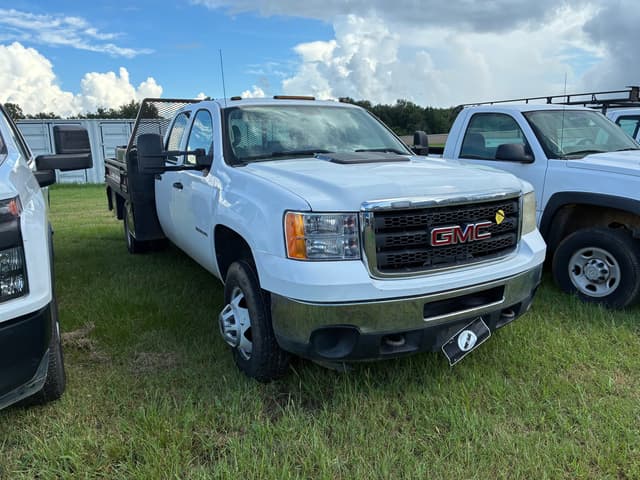 Image of GMC 3500 equipment image 1