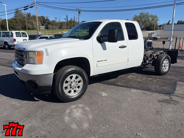 Image of GMC 3500HD equipment image 1