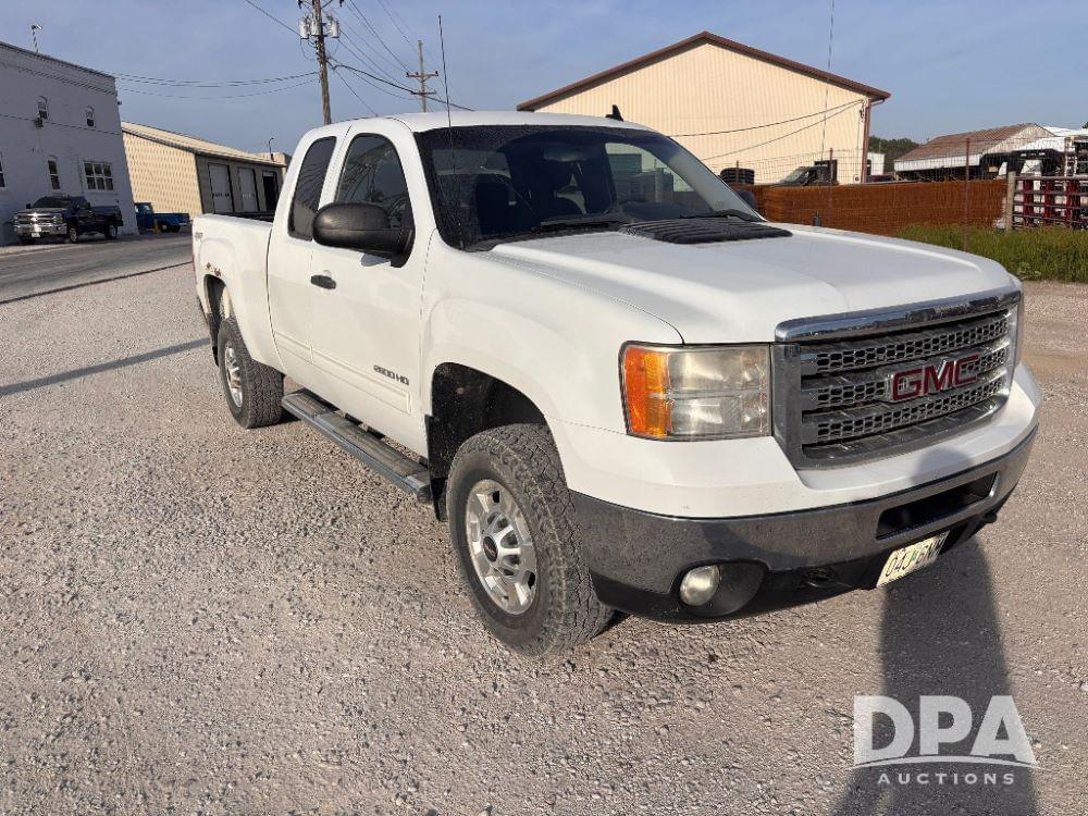 Image of GMC 2500HD Primary image