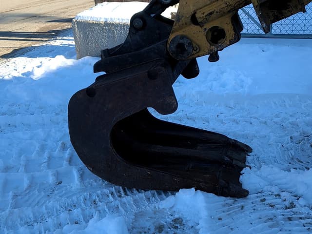 Image of Gradall XL4300 equipment image 2