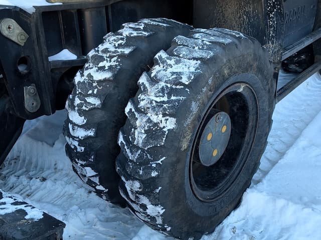 Image of Gradall XL4300 equipment image 3