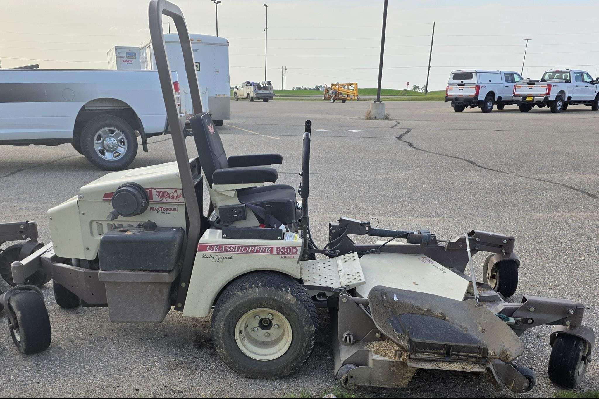 2013 Grasshopper 930D Equipment Image0