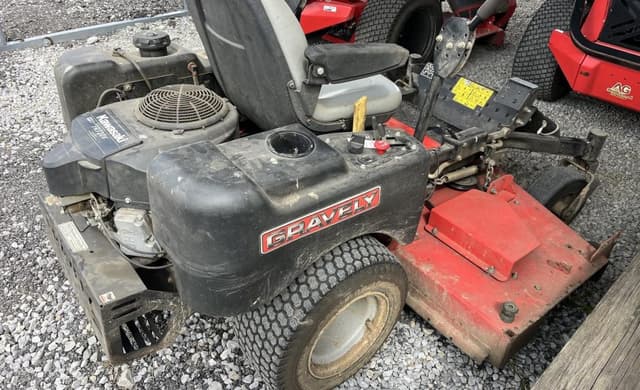 Image of Gravely ZTHD60 equipment image 2