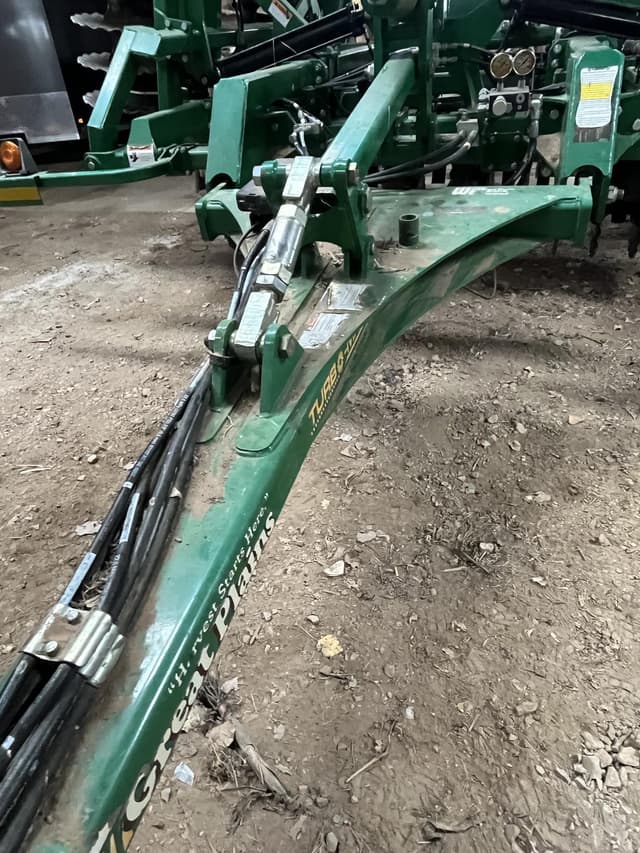 Image of Great Plains 1800TM equipment image 4