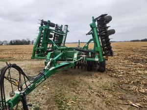 2013 Great Plains 2400TM Image