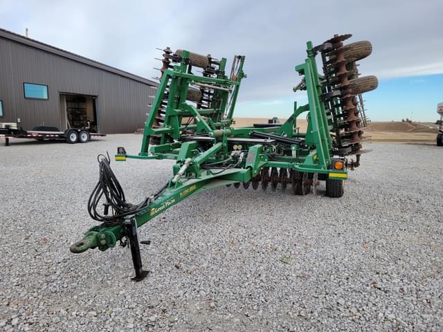 Image of Great Plains 2400TM equipment image 1