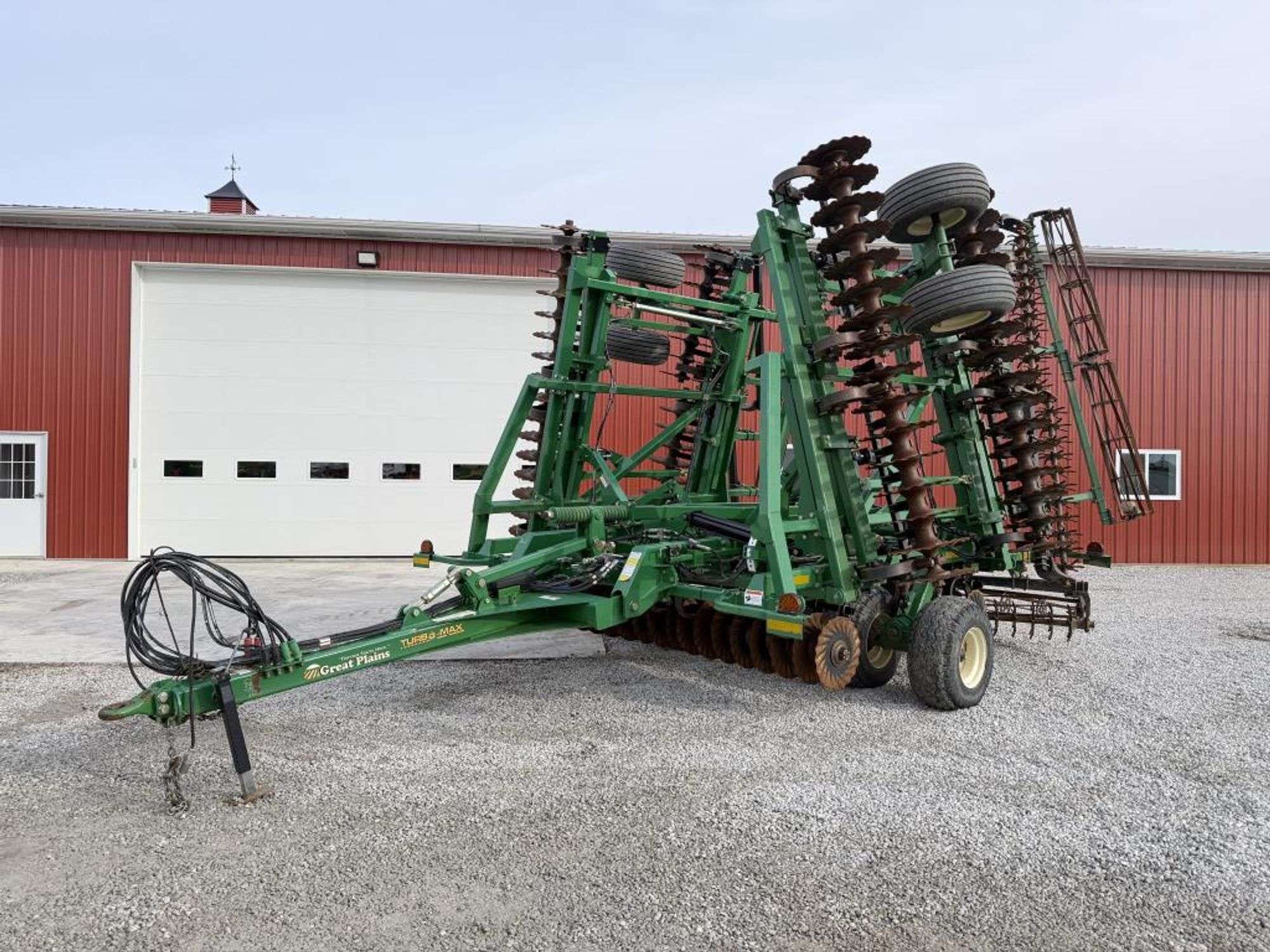 2013 Great Plains Turbo-Max Equipment Image0