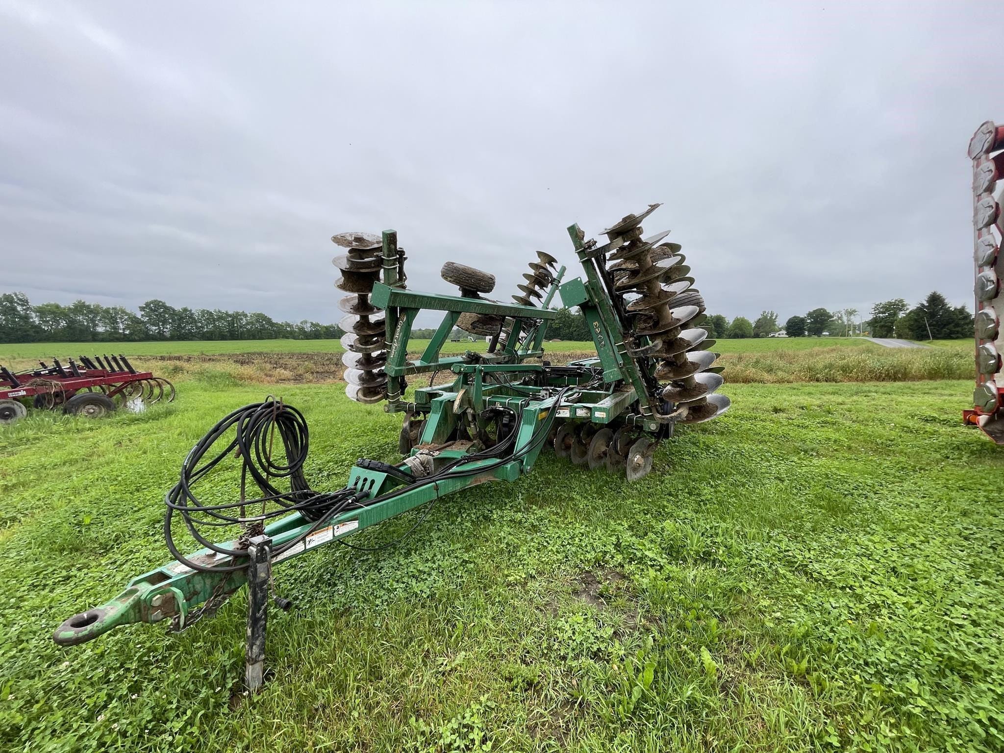 2013 Great Plains 3323DH Equipment Image0