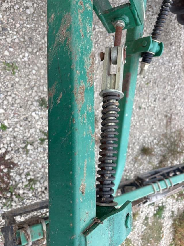 Image of Great Plains 3323DH equipment image 4