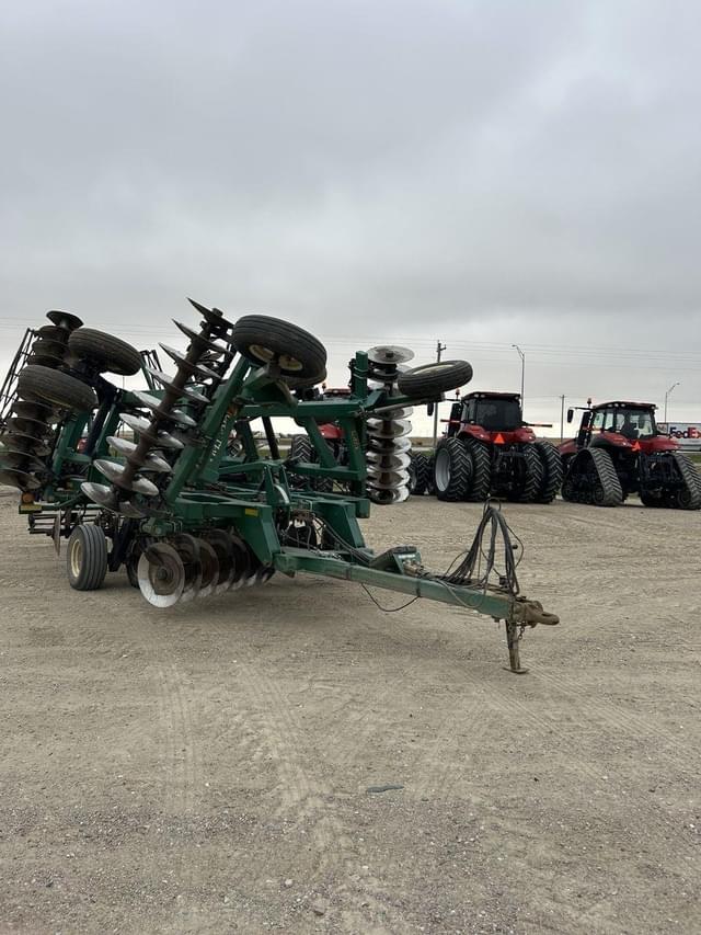 Image of Great Plains 3323DH equipment image 2