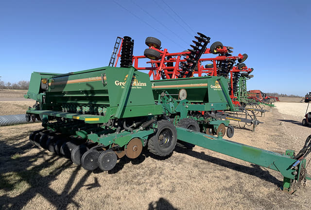 Image of Great Plains 3S-3000HD equipment image 1