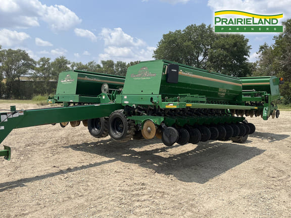 Main image Great Plains 3S-4000HD