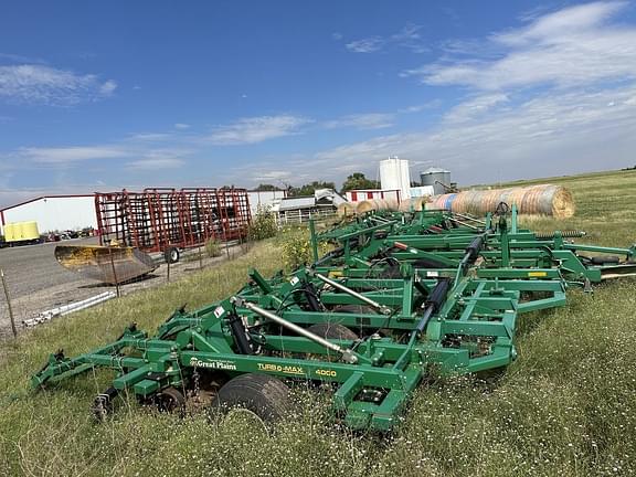 Image of Great Plains 4000TM equipment image 4