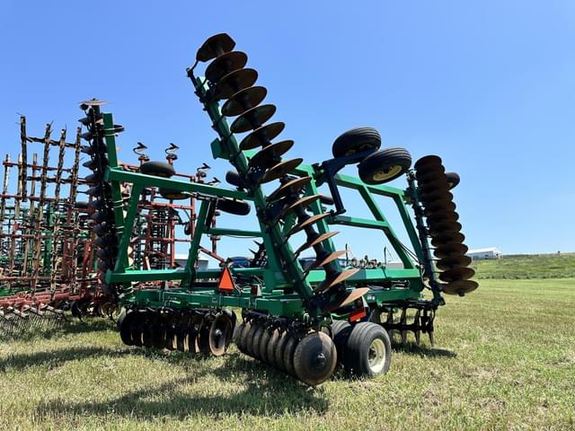 Image of Great Plains 4333 equipment image 3