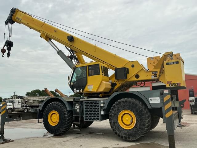 Image of Grove RT880 equipment image 2