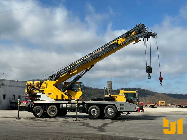 Image of Grove TMS760E equipment image 3