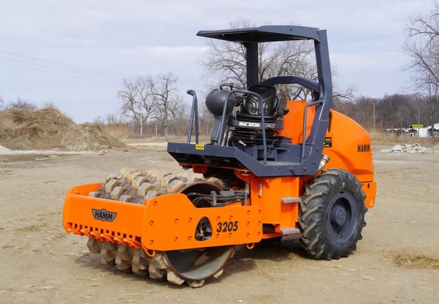 Image of Hamm 3205P equipment image 1