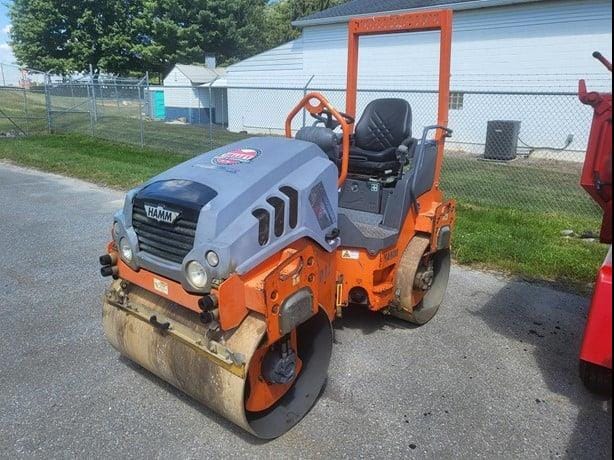 2013 Hamm HD12 Equipment Image0