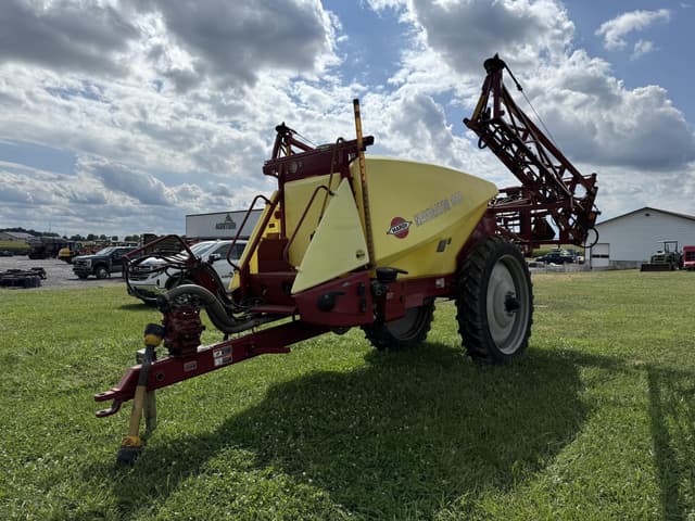 Image of Hardi Navigator 3500 equipment image 1