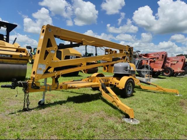 Image of Haulotte 4527A equipment image 1