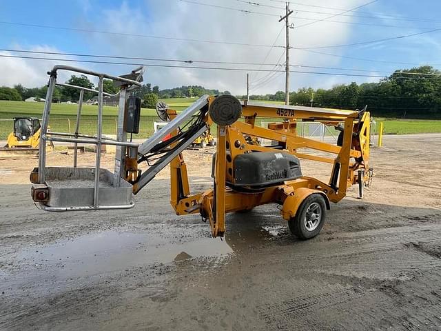 Image of Haulotte 4527A equipment image 4