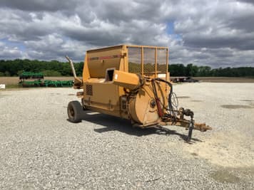 Main image Haybuster 2564