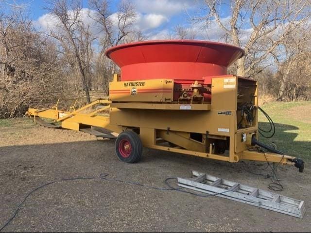2013 Haybuster H1000 Equipment Image0