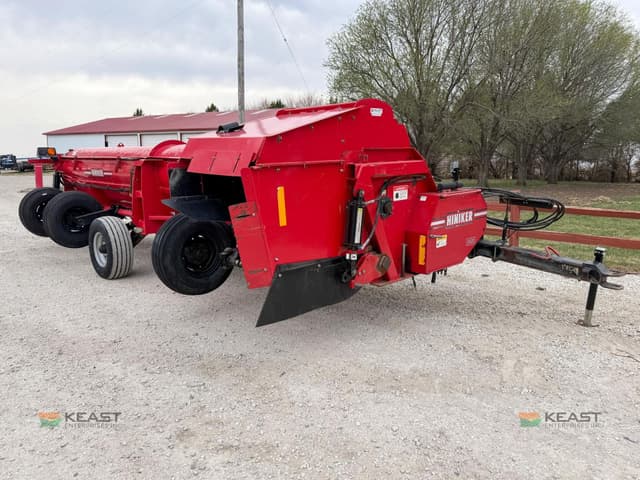 Image of Hiniker 5620 equipment image 1