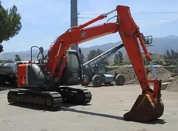 2013 Hitachi ZX135US Equipment Image0