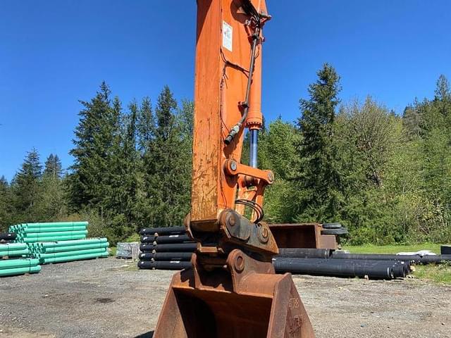 Image of Hitachi ZX350LC-5 equipment image 4