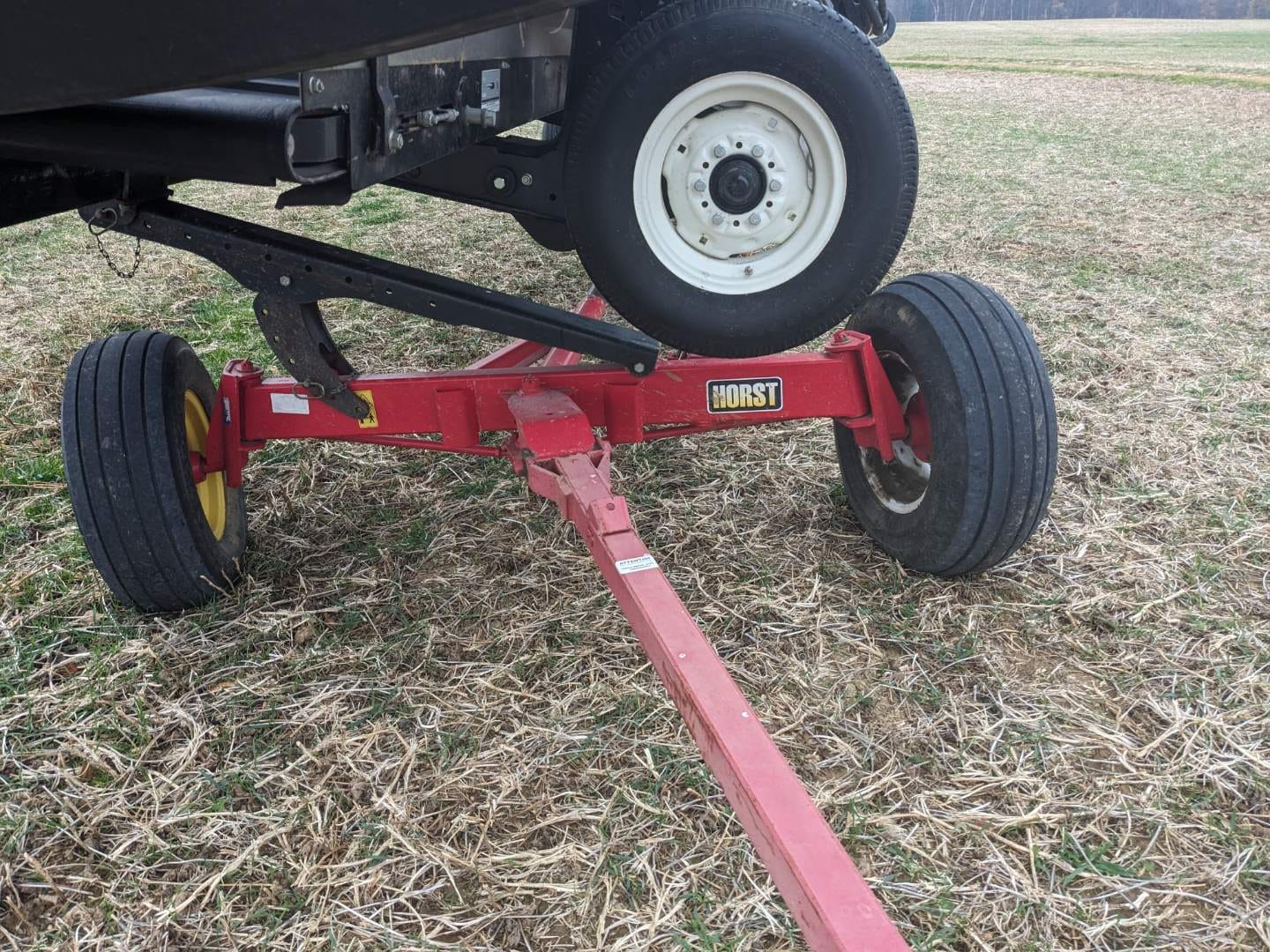 2013 Horst CHC36 Equipment Image0