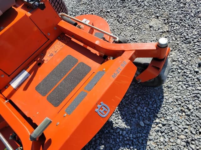 Image of Husqvarna MZT equipment image 2