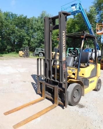 Main image Hyundai 25L-7A