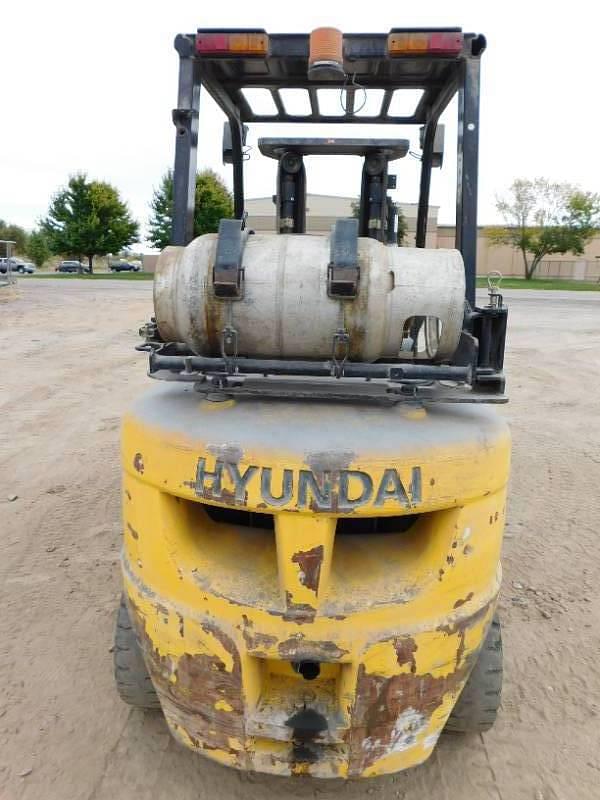 Image of Hyundai 30L-7A equipment image 4