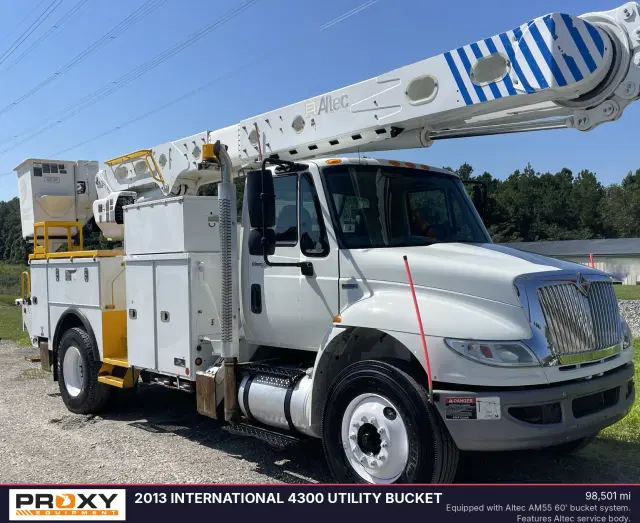 Image of International 4300 equipment image 3