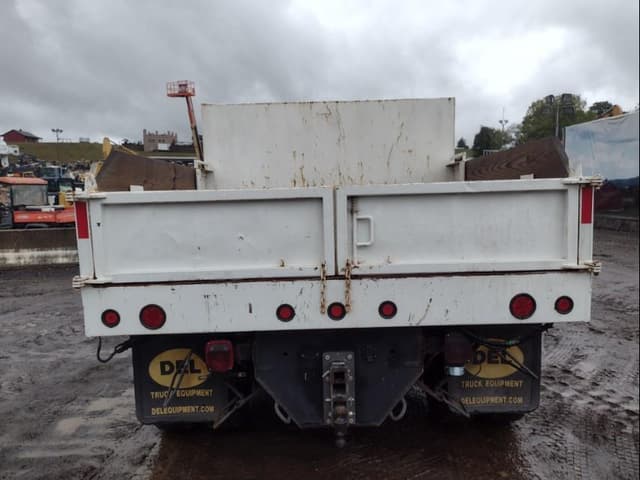 Image of International Durastar 4300 equipment image 3