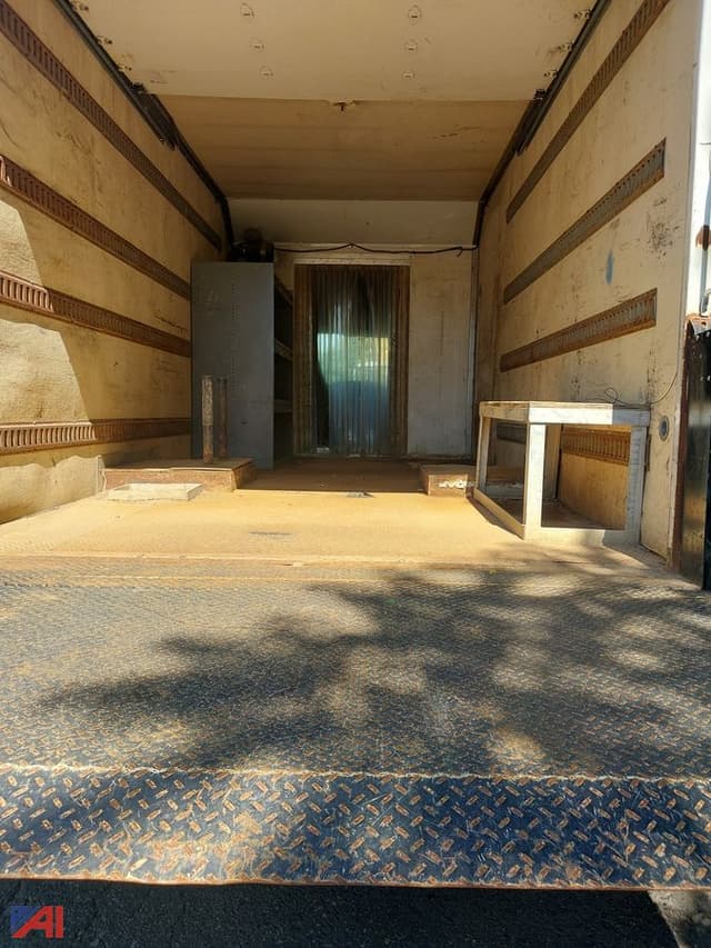 Image of International Durastar 4300 equipment image 4