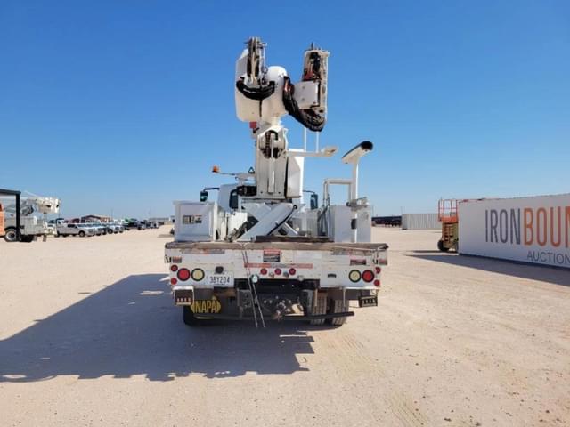 Image of International Durastar 4300 equipment image 3