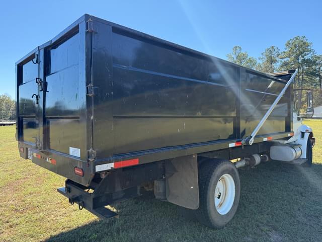 Image of International Durastar 4300 equipment image 4