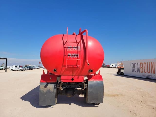 Image of International Durastar 4300 equipment image 3