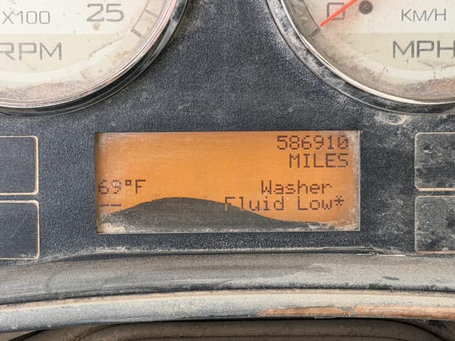 Image of International Prostar Plus equipment image 1