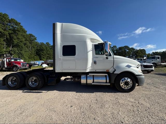 Image of International ProStar equipment image 2