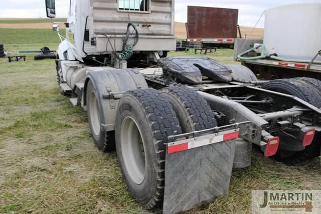 Image of International ProStar equipment image 4