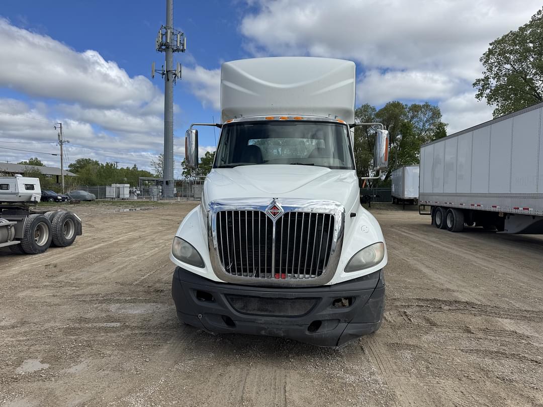 Image of International ProStar Plus 122 Primary image