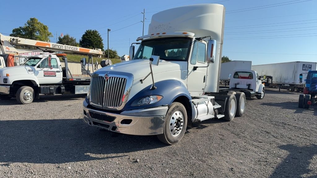2013 International ProStar Equipment Image0