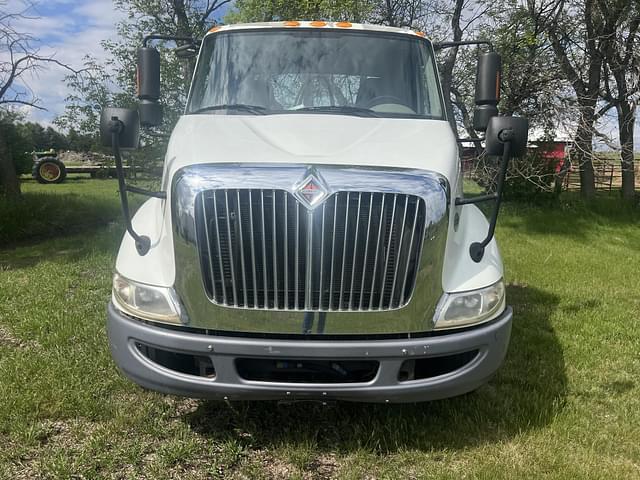 Image of International  Transtar 8600 equipment image 1